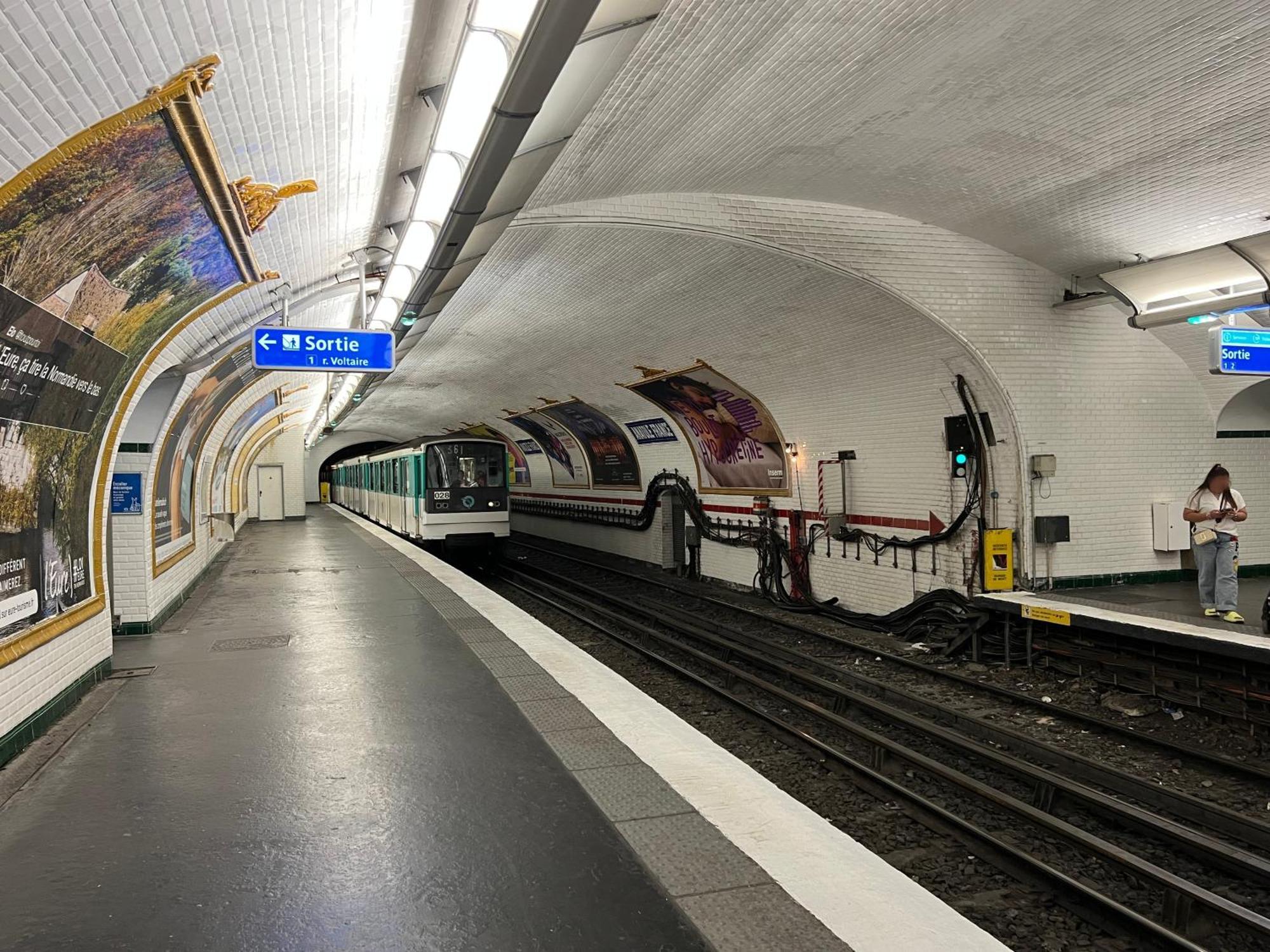 Luxelevallois Chic Stay With Balcony 800 Meters From Paris Esterno foto
